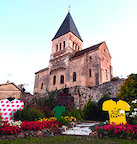kostel a trička champagne